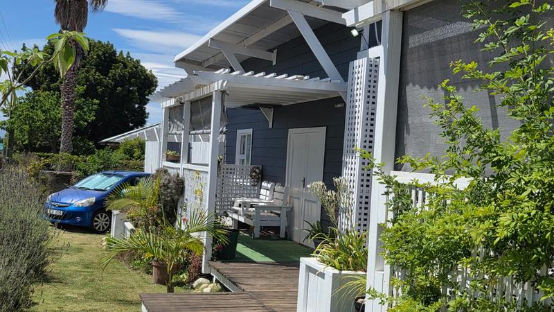 7 Bedroom Property for Sale in Albertinia Western Cape